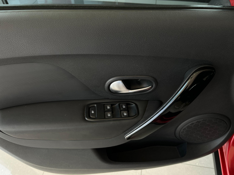 Renault Sandero y Stepway INTENS CVT 2023